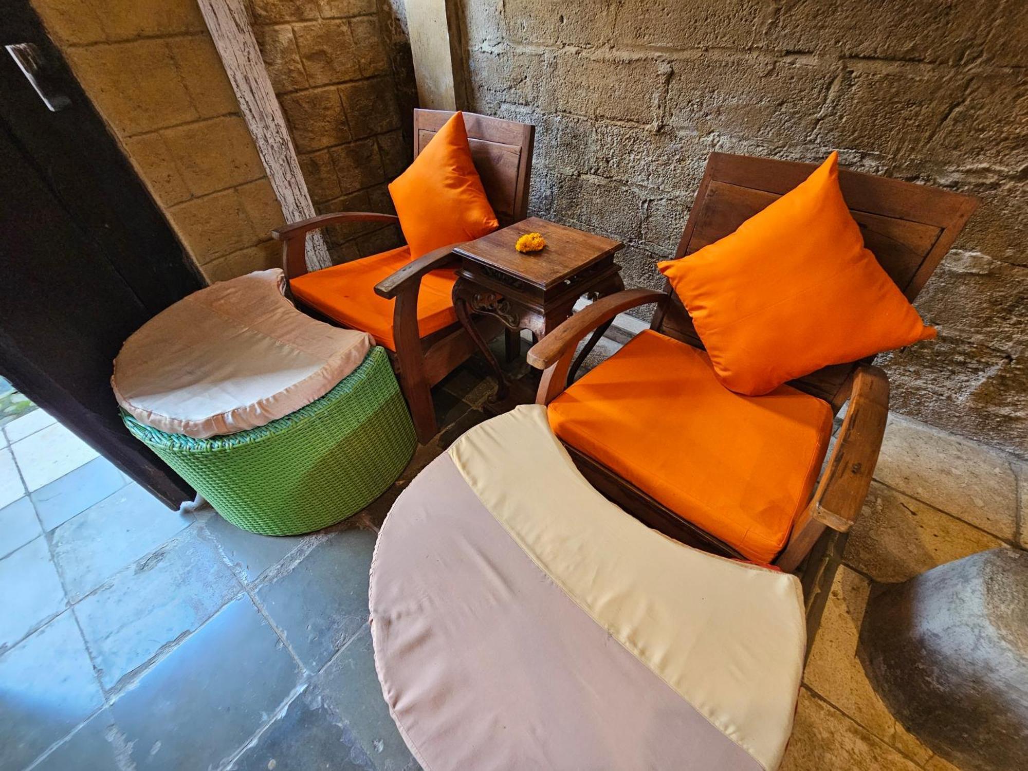 Hostel Loca Lovina